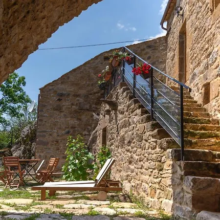 Holiday home Chemin Des Menhirs 4/6 Personnes