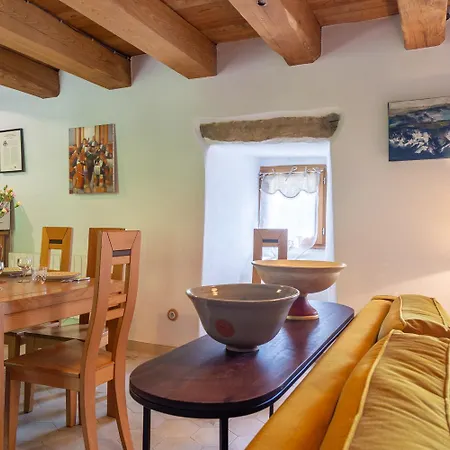Holiday home Chemin Des Menhirs 4/6 Personnes